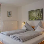 Gaestehaus Familie Gebhard Schaedle 3*