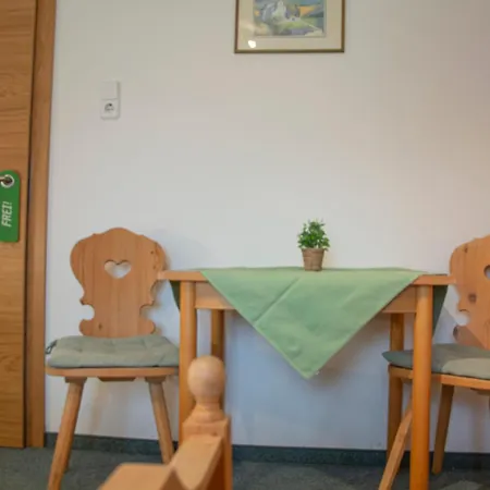 Gasthuis Gaestehaus Familie Gebhard Schaedle