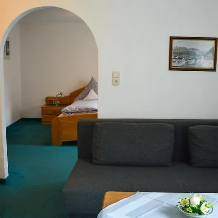 Gaestehaus Familie Gebhard Schaedle Pensión 3*