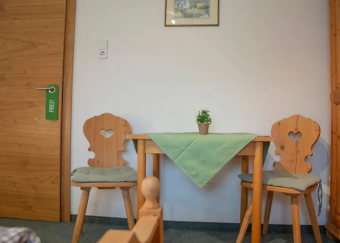 Pensión Gaestehaus Familie Gebhard Schaedle