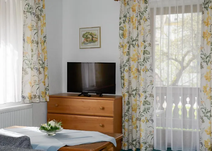 Gaestehaus Familie Gebhard Schaedle Pensión 3*