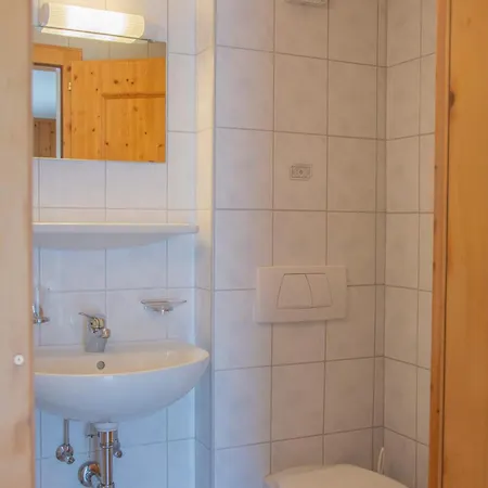 Gaestehaus Familie Gebhard Schaedle 3* Grän