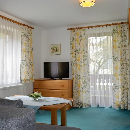 Pensionat Gaestehaus Familie Gebhard Schaedle 3*