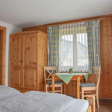 Pensionat Gaestehaus Familie Gebhard Schaedle Grän