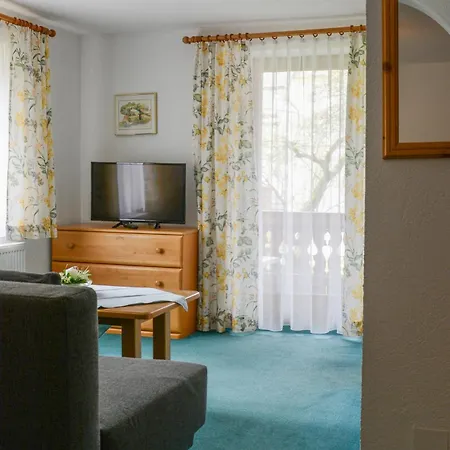 Gaestehaus Familie Gebhard Schaedle Pensionat Grän